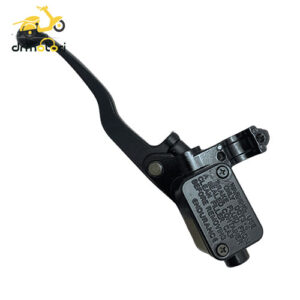 پمپ ترمز بالا راست موتور سیکلت طرح یاماها آیروکس برند کوکما